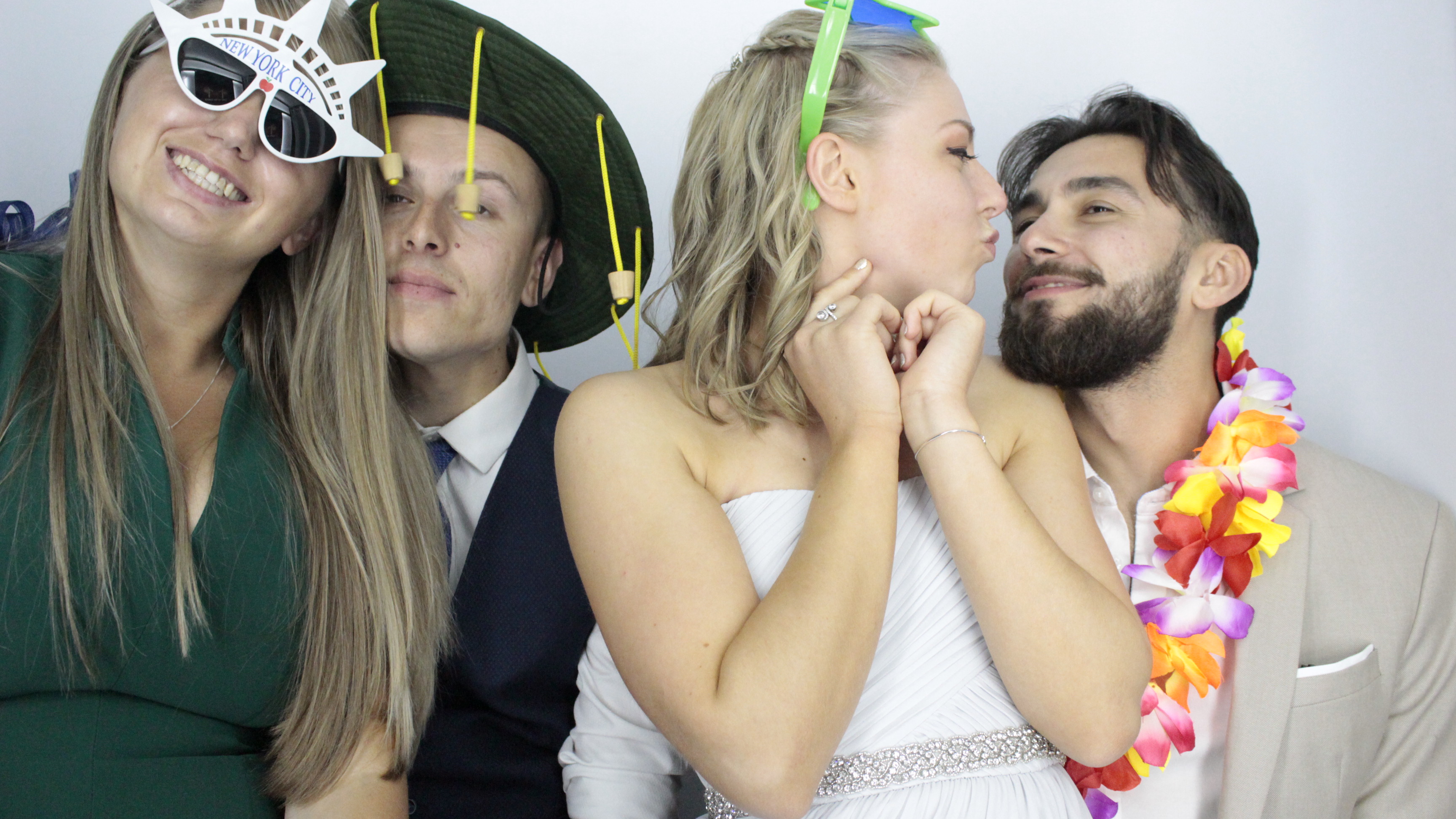Jade and Duncan's Wedding | View more photos from the event at gallery.myphotoboothexperience.co.uk/u/MyPhotoBoothExperienceLtd/Jade-and-Duncans-Wedding
